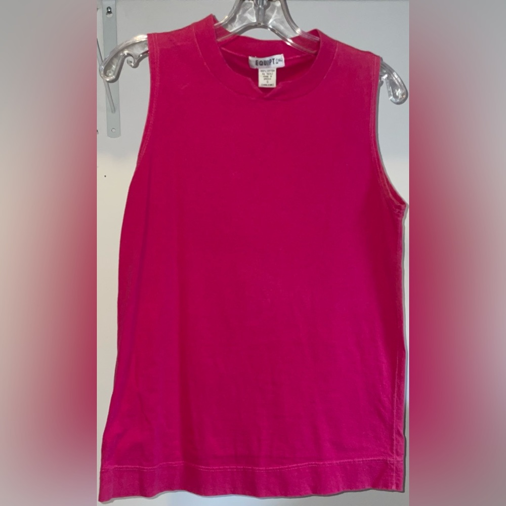 Pink tank top